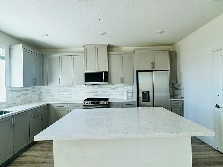 3973 Telluride St — Photo 5