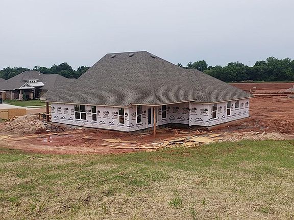 5th image of 2713 Cedar Creek Dr