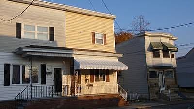 1st image of 39 N Railroad Ave