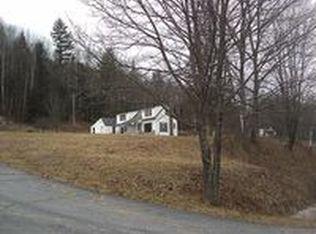307 Auburn Rd, Peru, ME 04290