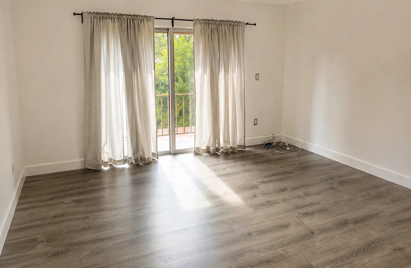 2 bed, 866 sqft, $2,500 — Photo 2