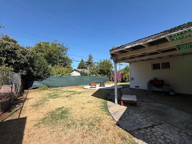 3163 Portsmouth Dr — Photo 23
