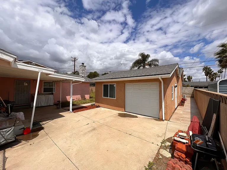 7895 Lion St — Photo 4