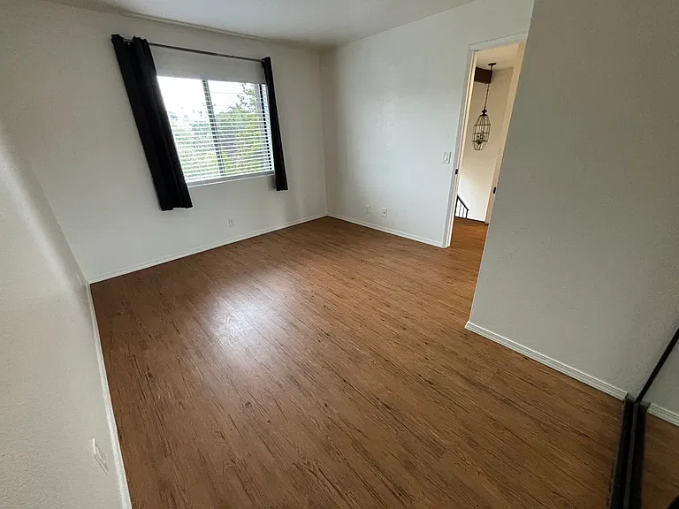 4732 Iroquois Ave #R — Photo 18