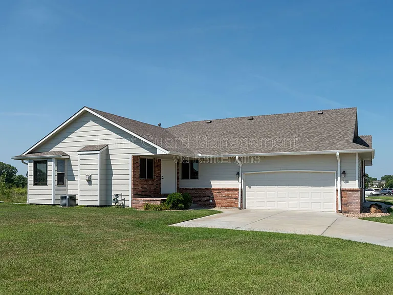 Cedar Haven — Photo 78