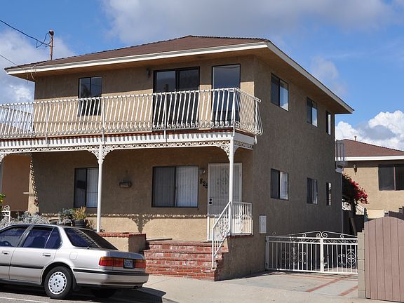 3rd image of 828 W 19th St