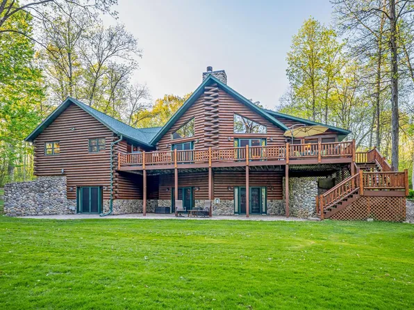 W7611 County Road A, Delavan, WI 53115