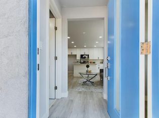 430 5th St #B, Roseville, CA 95678