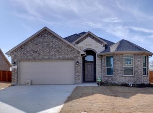 1706 Reed Dr, Krum, TX 76249