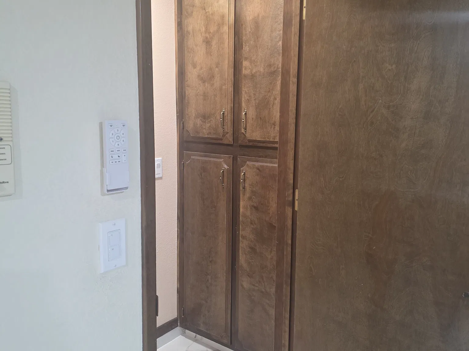 3 bed, 1816 sqft, $3,200 — Photo 3
