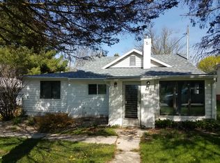 W277N2844 Chicago Ave, Pewaukee, WI 53072