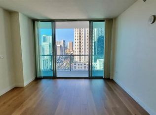 79 SW 12th St APT 2411, Miami, FL 33130