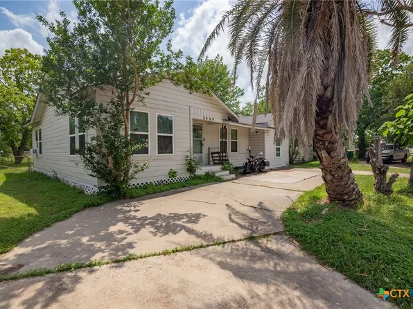 2409 E Red River St, Victoria, TX 77901