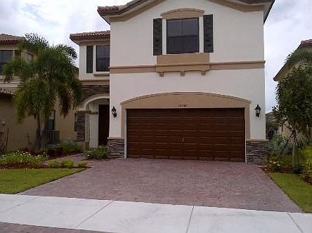 3rd image of 11560 NW 87th Ln