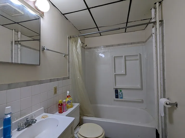 710 E 2nd St #97 — Photo 5