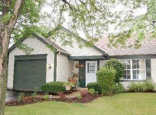 1160 Devon Ct, Carol Stream, IL 60188