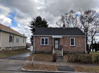 41 Dustin St, Worcester, MA 01604