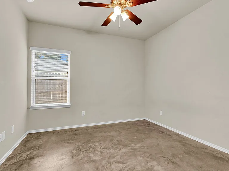 15841 Beechnut Dr — Photo 10
