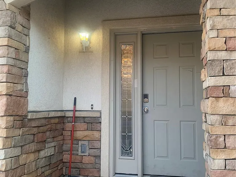 11962 E Lake Cir — Photo 5