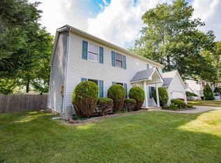 8 Andrea Ln, Absecon, NJ 08201