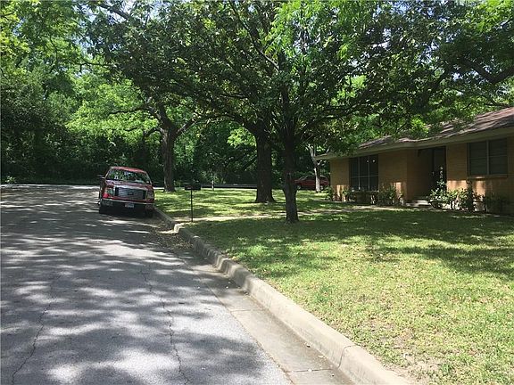 3rd image of 5424 El Dorado Dr