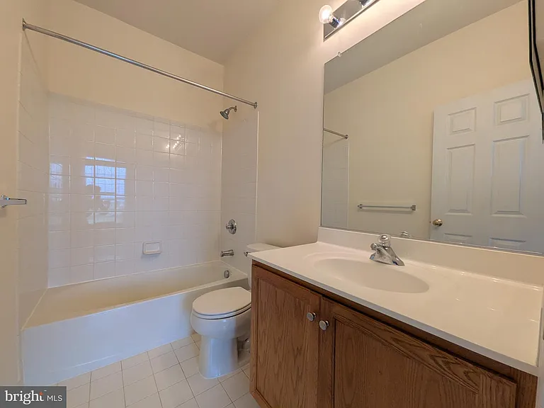 25015 Riding Center Dr — Photo 35