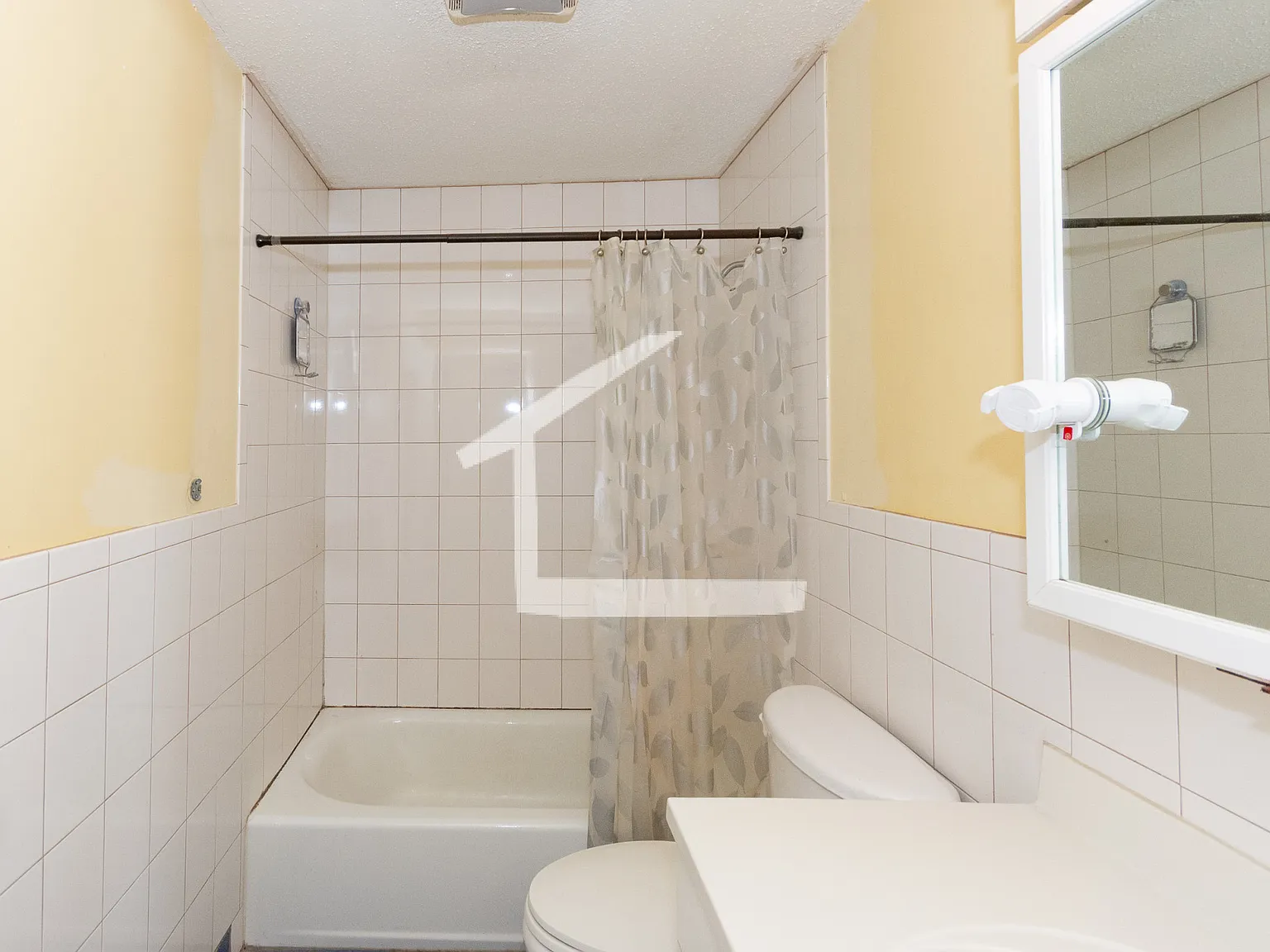 5 bed, 1700 sqft, $6,800 — Photo 4