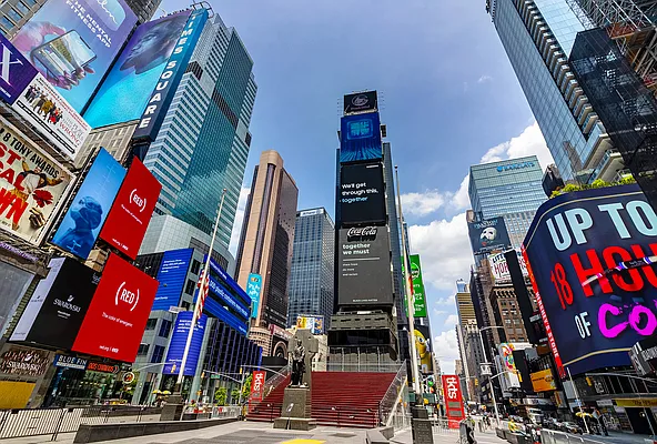 Rented by Compass | media 10