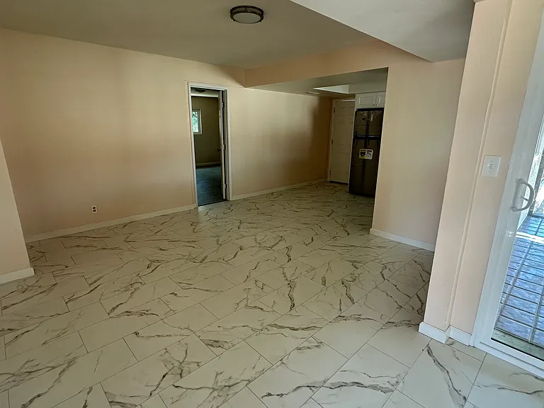 521 N Hemet St — Photo 6