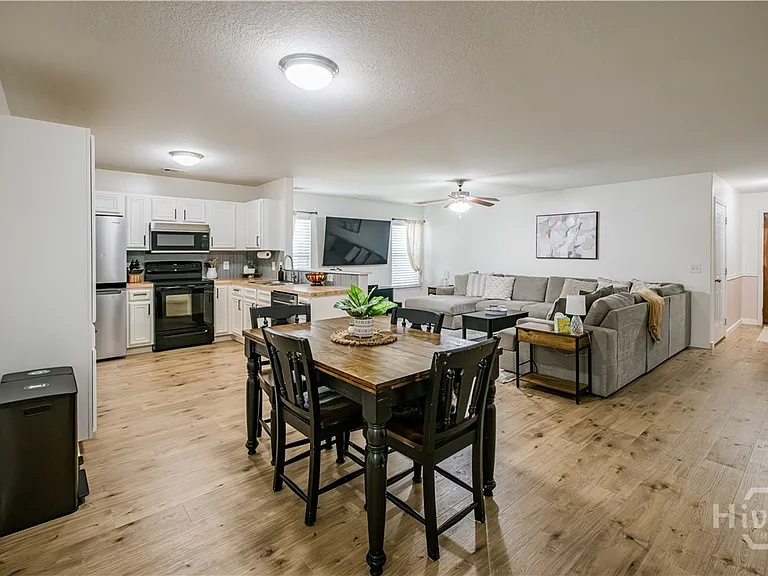 17 Raintree Way — Photo 14