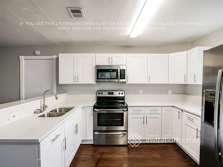 14736 SW 92nd Street Rd — Photo 8