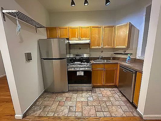 1st image of 40-04 36th Ave #43