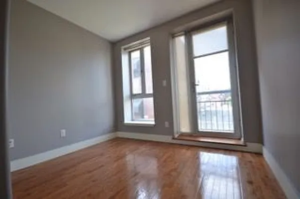 Rented by Bold New York | media 27