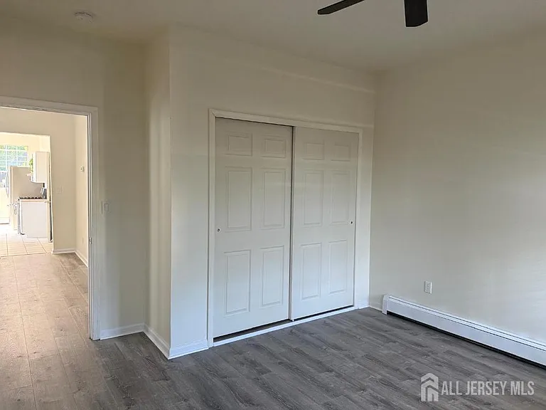 297 Sutton St — Photo 5