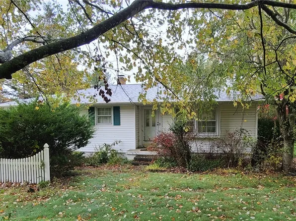 9451 County Road 10, Adena, OH 43901