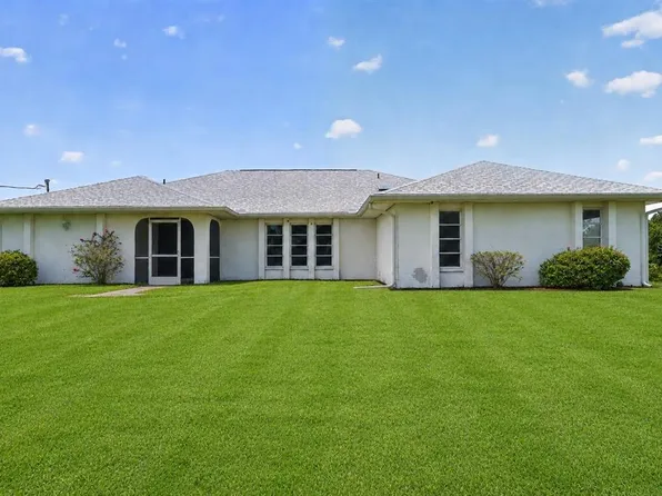 5300 CYPRESS GROVE, PUNTA GORDA, FL 33982