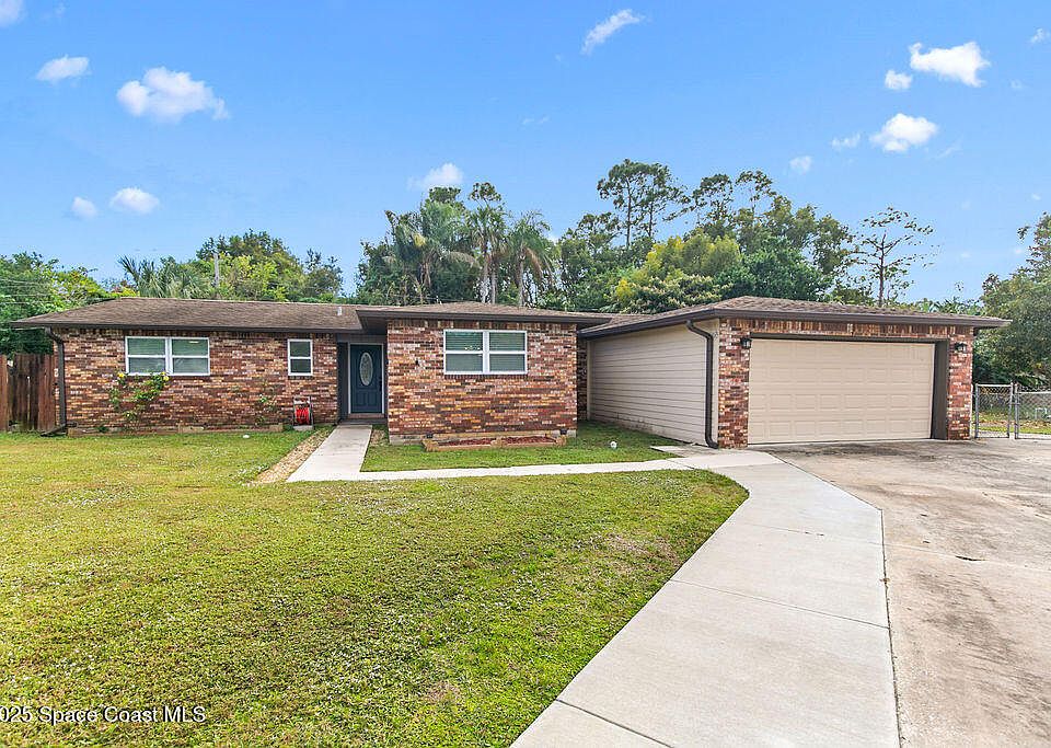 1st image of 3707 Sunny Dr