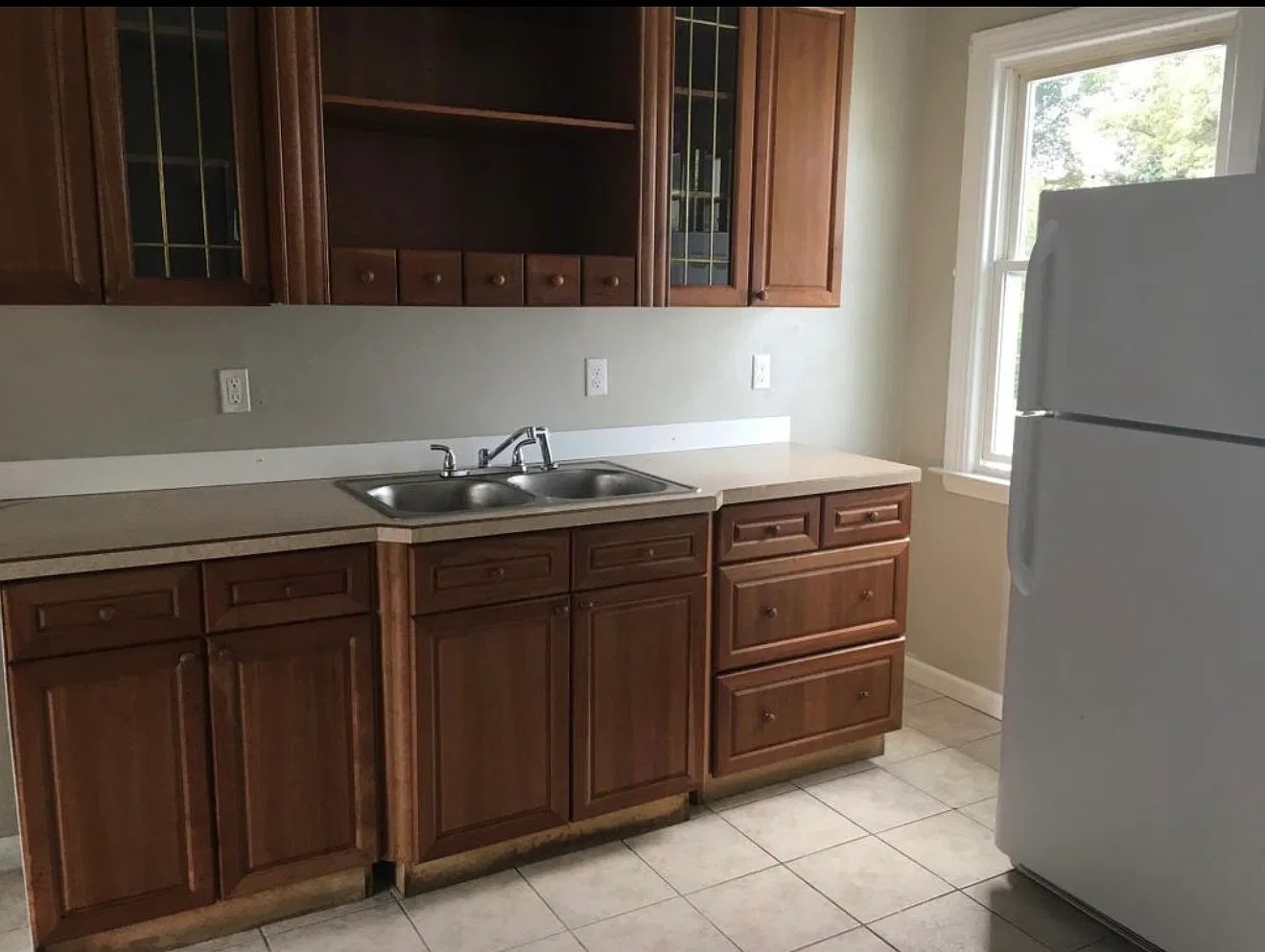 65 Brewster St — Photo 1