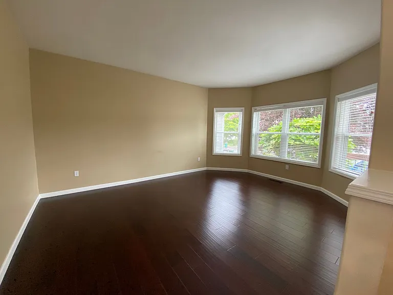 13534 SW Liden Dr — Photo 14