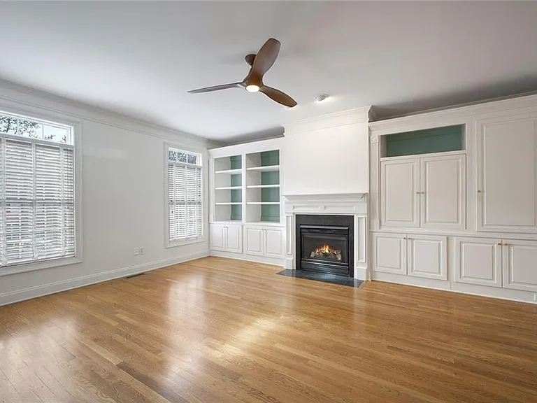 2603 Oglethorpe Cir — Photo 10