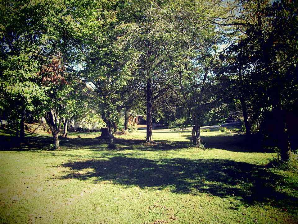 1st image of 337 Gadusi Ln