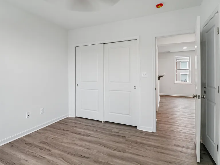 303 Seaton Pl NE #4 — Photo 24