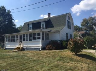 84 Grant Ave, Pompton Lakes, NJ 07442