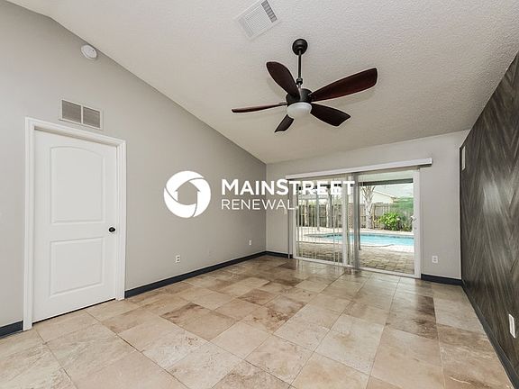 4th image of 637 Regency Way