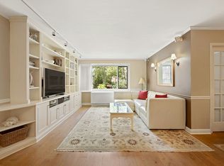 100 W 89th St APT 2B, New York, NY 10024