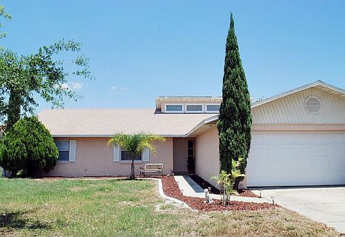 1st image of 5605 Lake Fox Cir