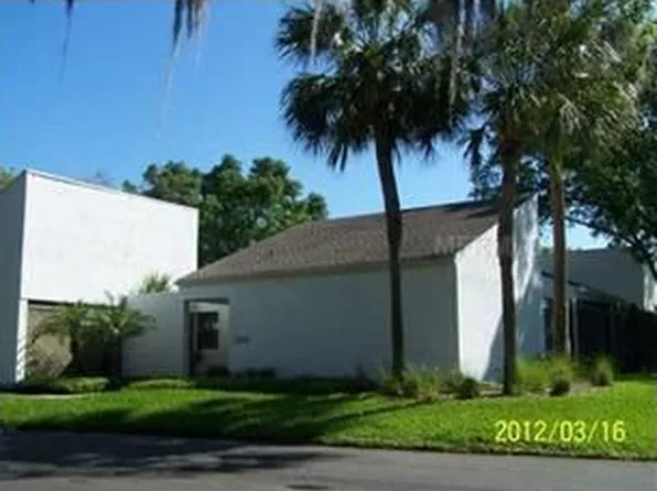 4006 Cypress Ln, Tampa, FL 33618