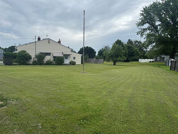 2nd image of 41 S Morningside Dr