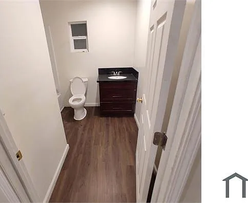 10443 Dempsey Ave — Photo 1