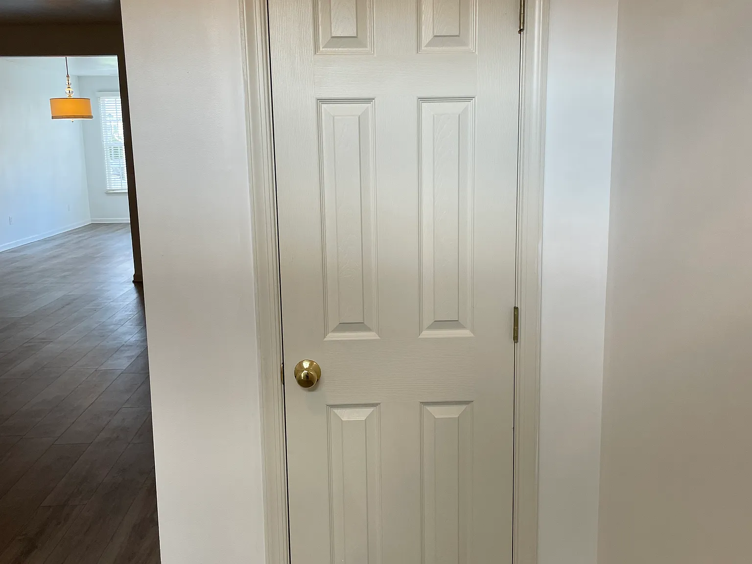 3 bed, 2.5 bath, 1750 sqft, $2,400 — Photo 4